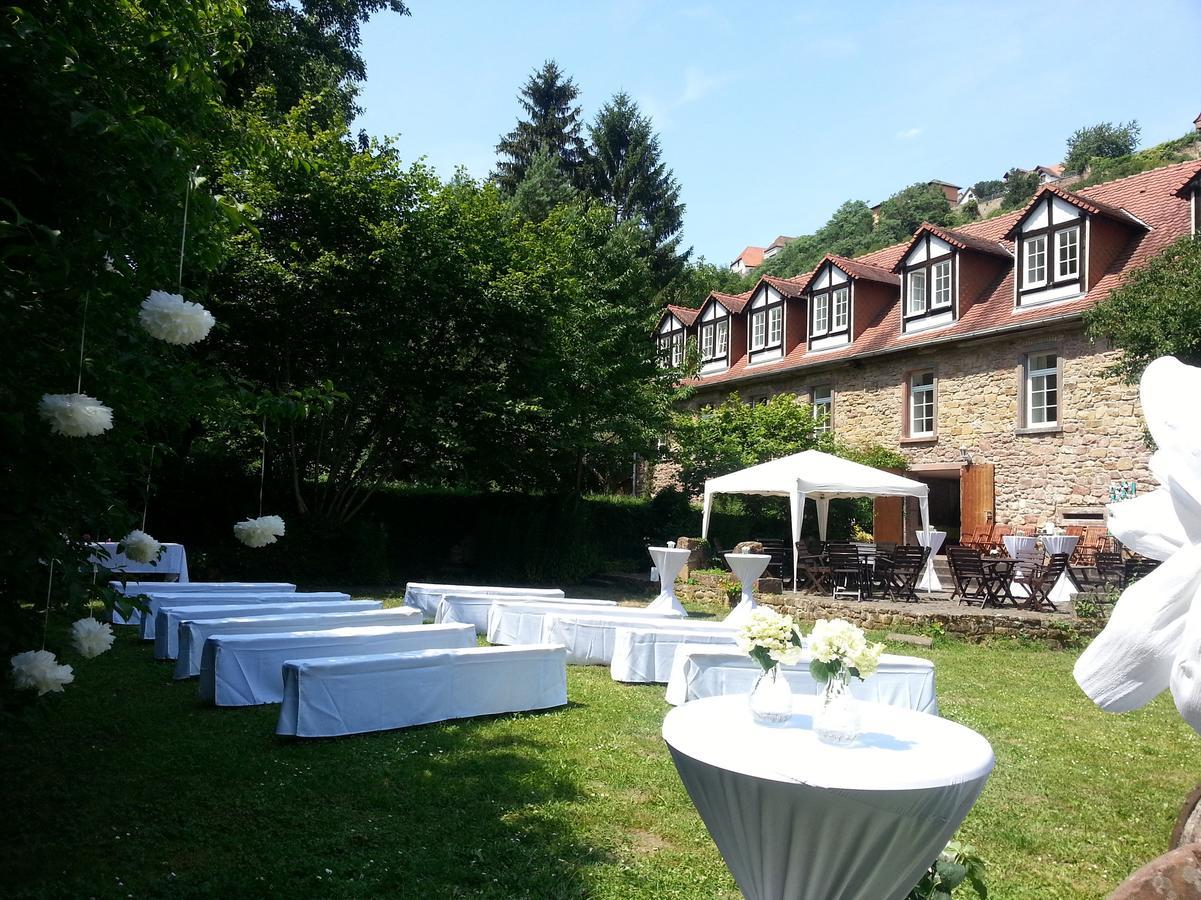 Hotel Gastehaus Felsenmuhle Im Tal Neuleiningen Exterior foto